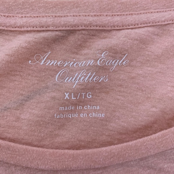 👚4/$20👚American Eagle - coral t-shirt w/ sequin - Picture 5 of 6
